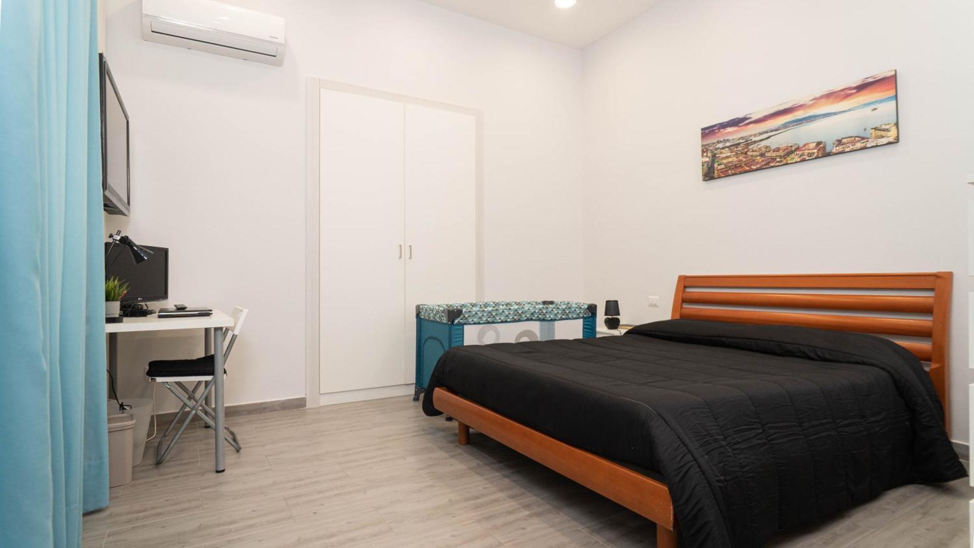 Casa Vacanze Alma B&B Grazioso Appartamento Sul Lungomare Di Pozzuoli A 300Mt Dal Centro E Dal Rione Terra By Movery Luaran gambar